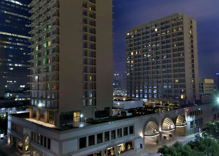 Best Places to Stay in Dallas