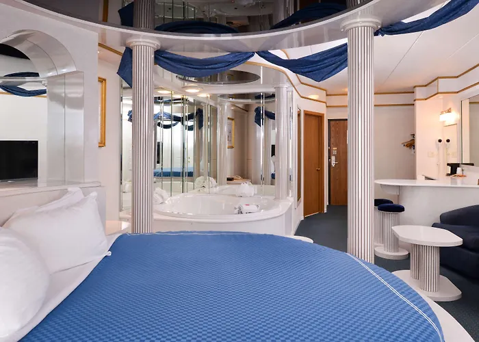 Top Hotels Near Charming Galena, Illinois