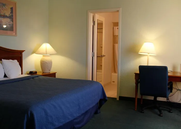 Best Hotels on Cocoa Beach for Beach Lovers