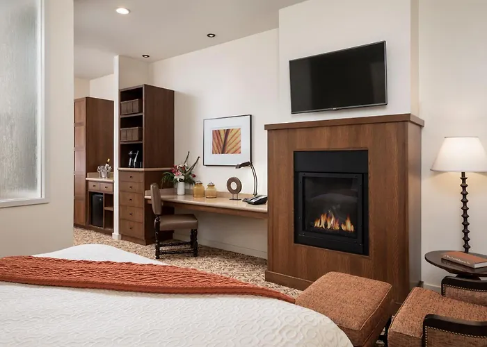 Premier Monterey Hotels for Unforgettable Stays