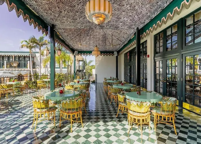 Top Romantic Hotels in San Diego for Couples