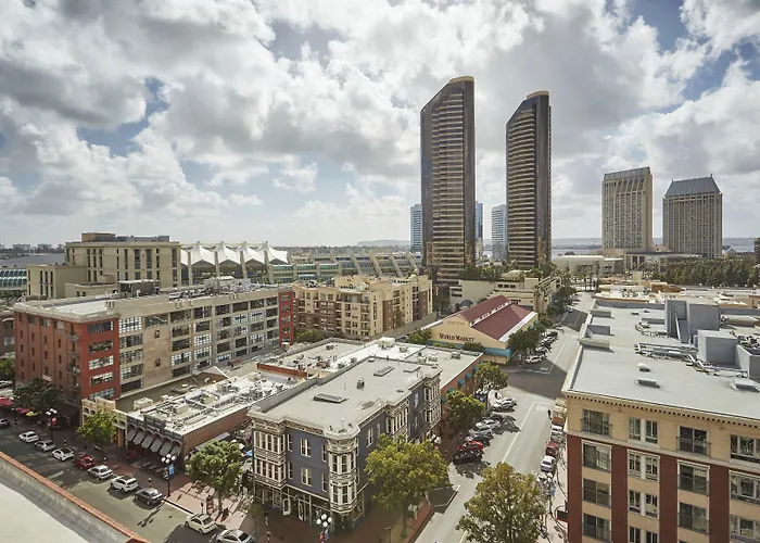 Best San Diego Hotels with Airport Shuttle