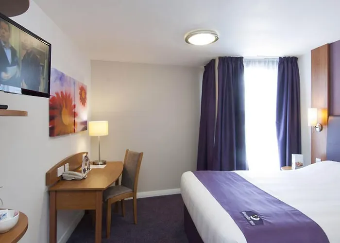 Best Good London Hotels for Every Traveler