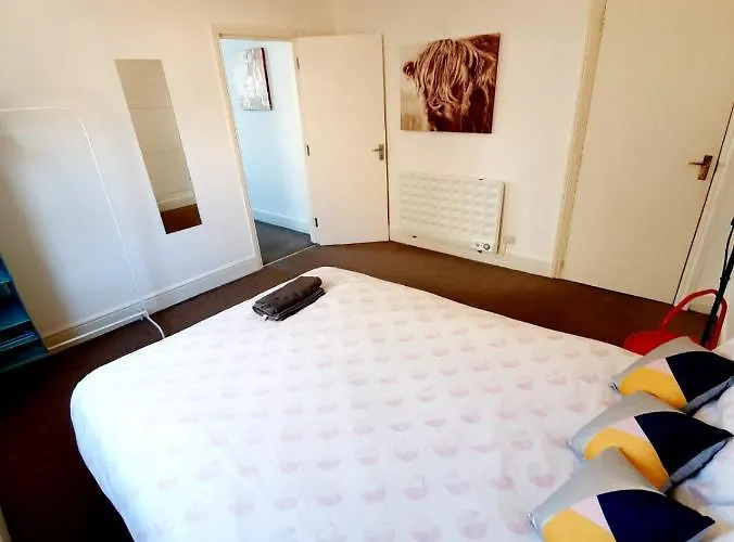 Best Hotels in Rayleigh for Every Traveler